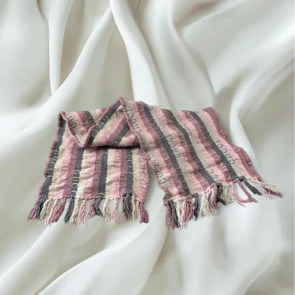 Gucci pink stripe logo wool cashmere blend scarf fringe designer y2k mcbling